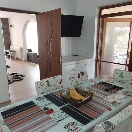 Cozy And Modern House Villa Udeni-Zavoi
